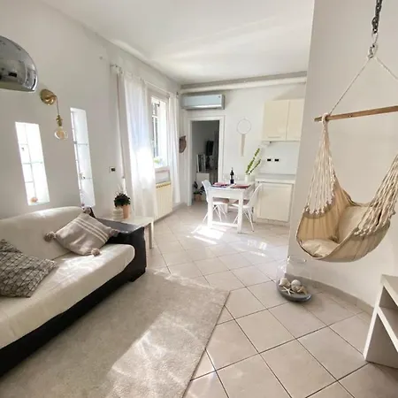 Casa Erica Al Mare * Rímini