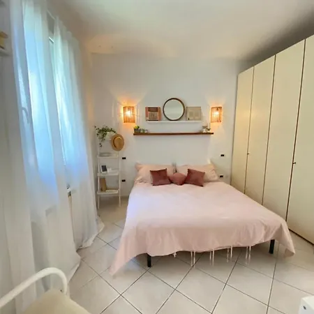 Casa Erica Al Mare 펜션 리미니